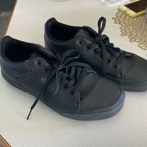 Black vans 8W